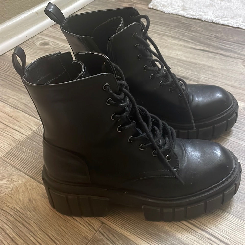 Black boots